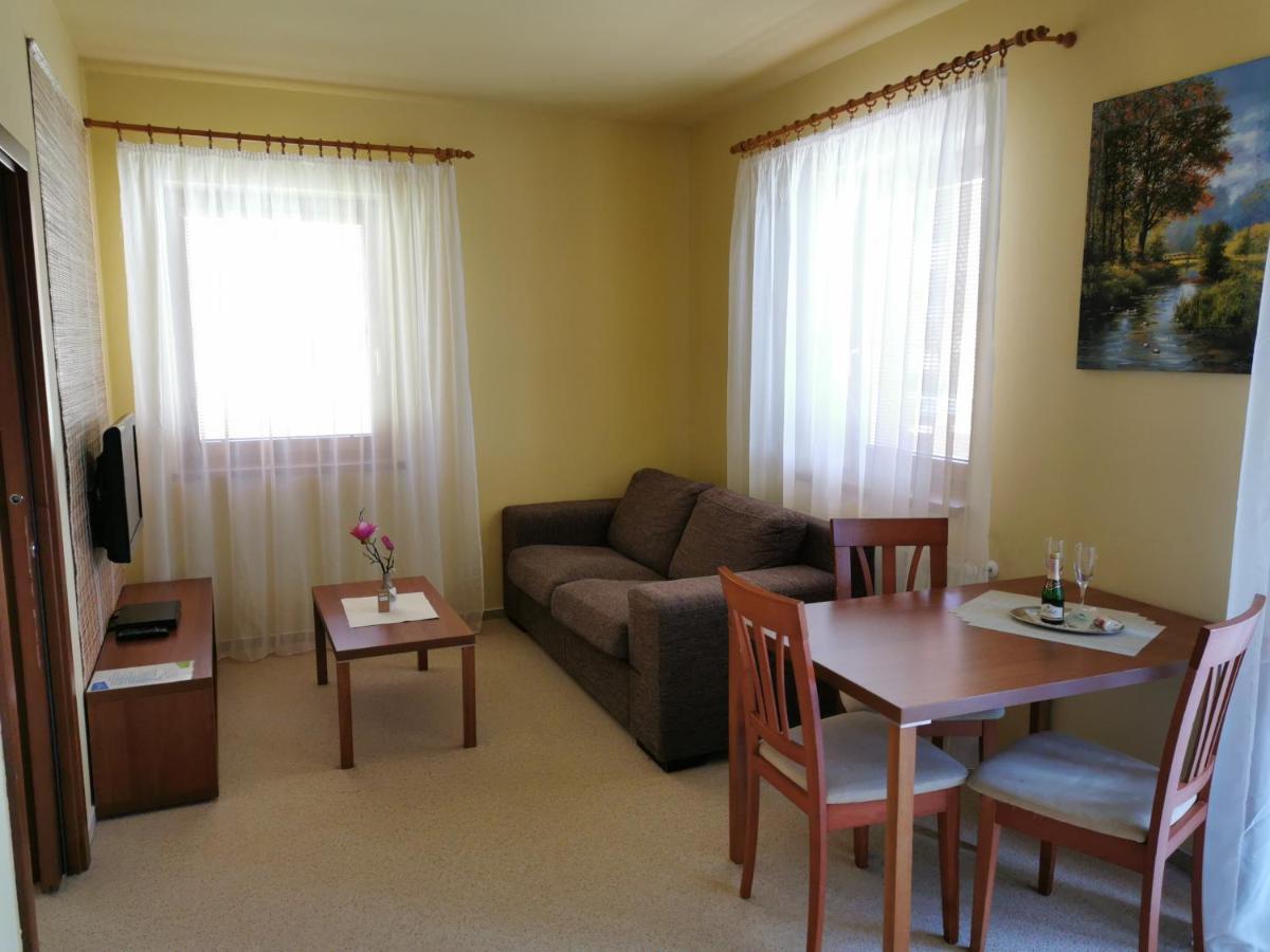 Tatry Golf Apartmán Vel'ka Lomnica Exterior foto
